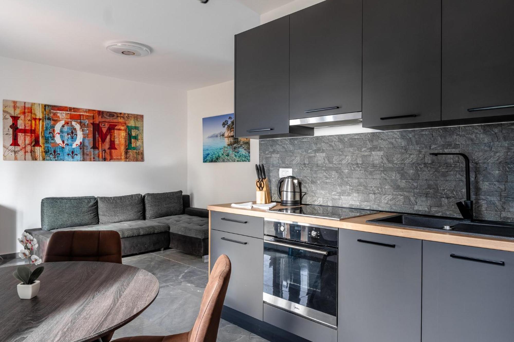 Apartments Strand Vir Exterior photo